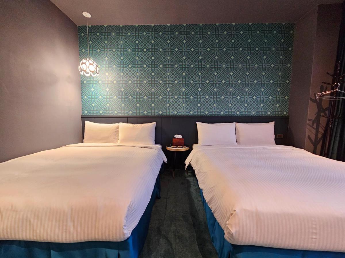 Modern Inn Taichung Exterior photo