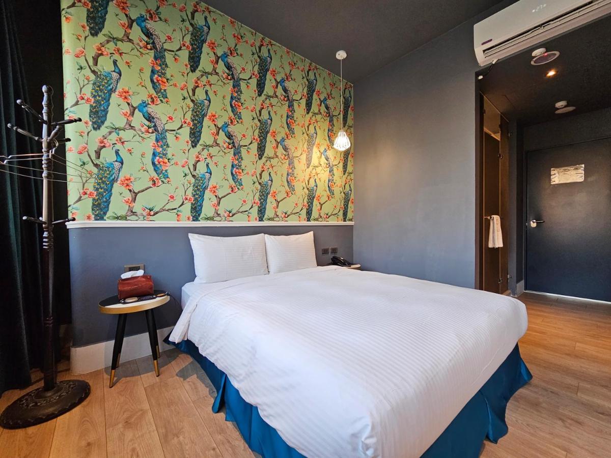 Modern Inn Taichung Exterior photo